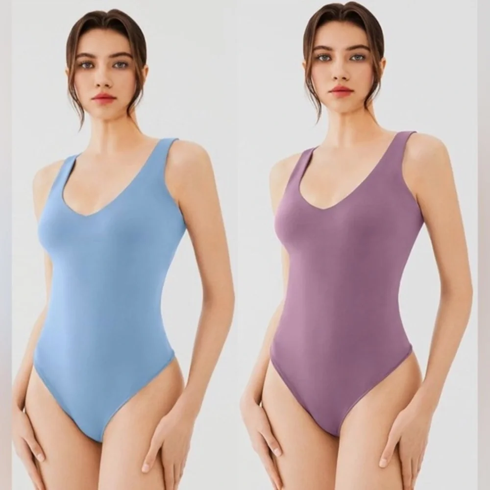 NWT reoria Women's Bodysuit But Soft V-neck open back and double lining SIZE XXL